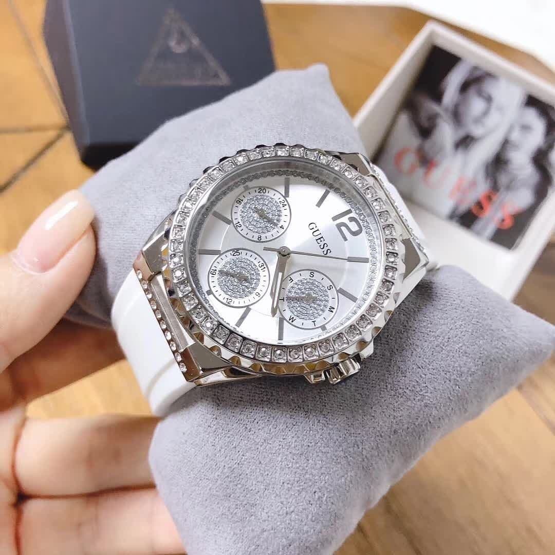 Guess Watch For Women W0846L8
